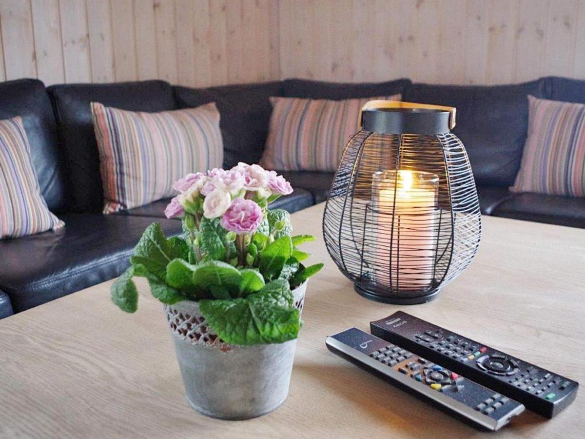 6 Person Holiday Home In R M Vesterhede Екстер'єр фото
